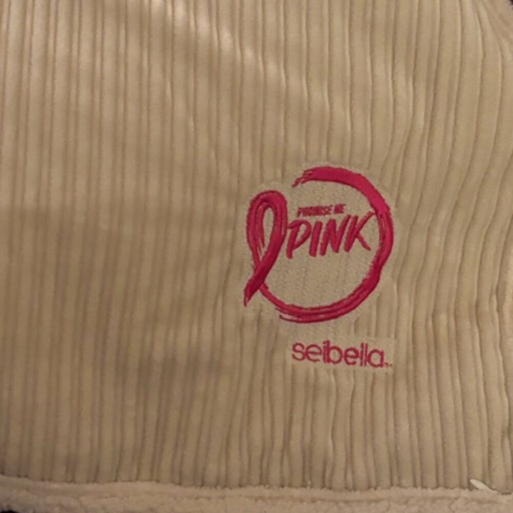 Breast cancer awareness Kanata Ivory Pink Velvet and Sherpa Ribbed Blanket